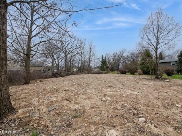 Land for sale in Mchenry, Illinois