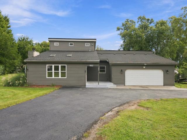 House for sale in Lisle, Illinois