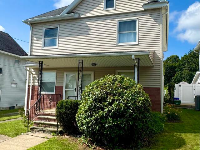 House for sale in Blakely, Pennsylvania