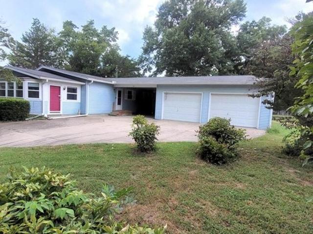 House for sale in Murphysboro, Jackson County
