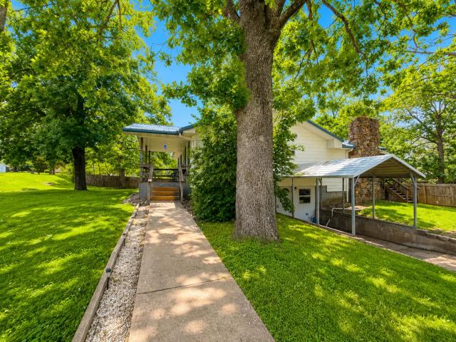 House for sale in Howell, Missouri