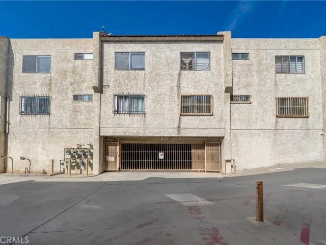 House for sale in Canoga Park, California