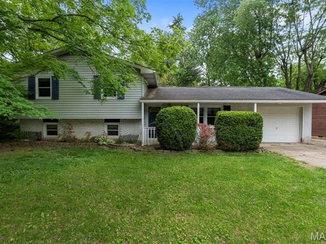 House for sale in Jackson, Missouri