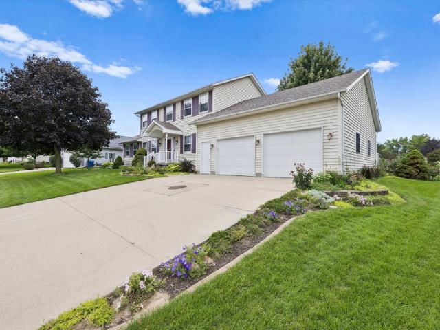 House for sale in DeWitt, Clinton County