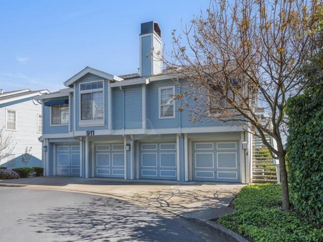 Condo for sale in Solano, California