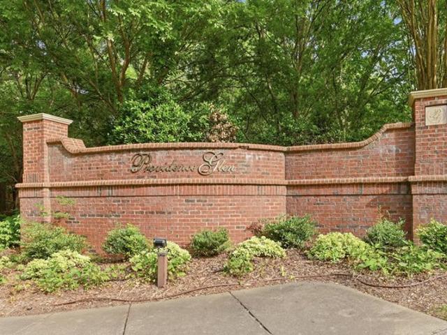 Condo for sale in Chapel Hill, North Carolina