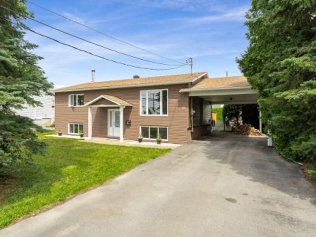 House for sale in La Haute-yamaska, Quebec