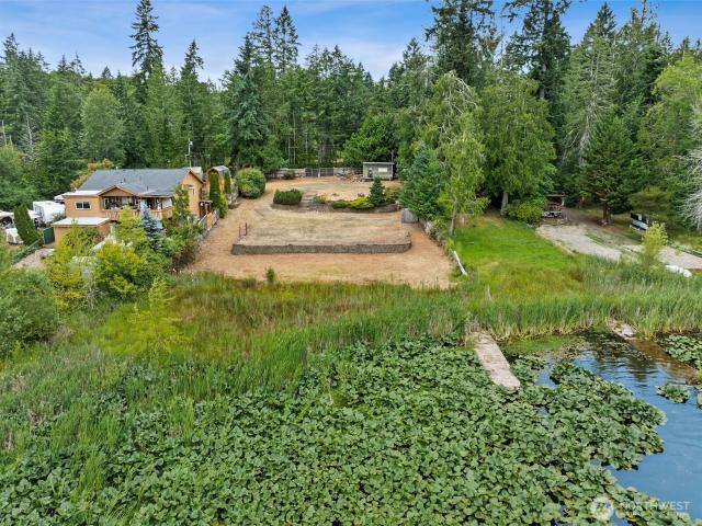 Land for sale in Lakebay