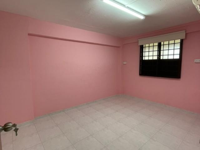 Apartment for sale in 19 North East, Hougang