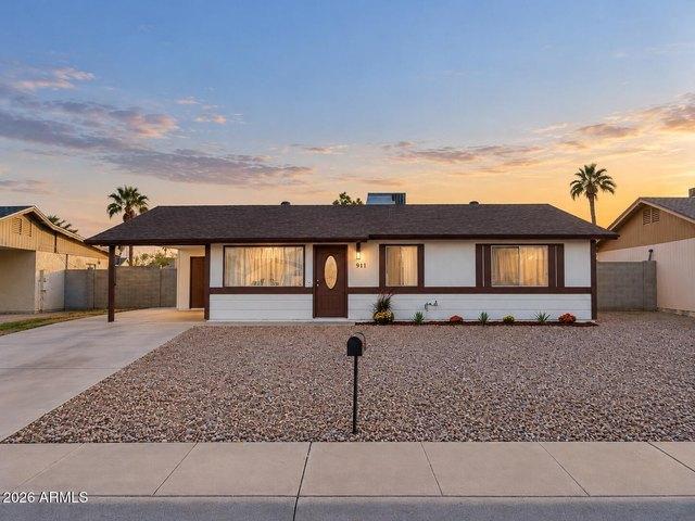 House for sale in Pepperwood Townhomes, Tempe