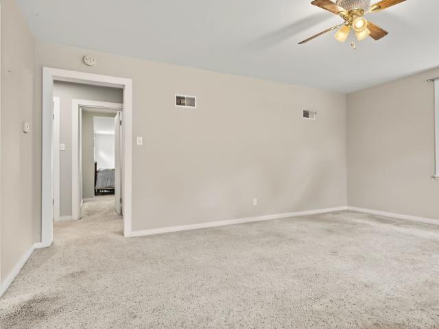 House for sale in Pontiac, Livingston County