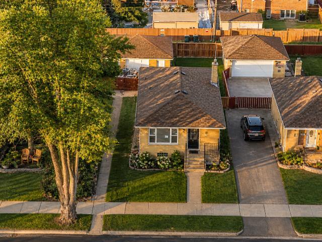 House for sale in Brookfield, Illinois