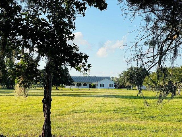 House for sale in Bunnell, Florida