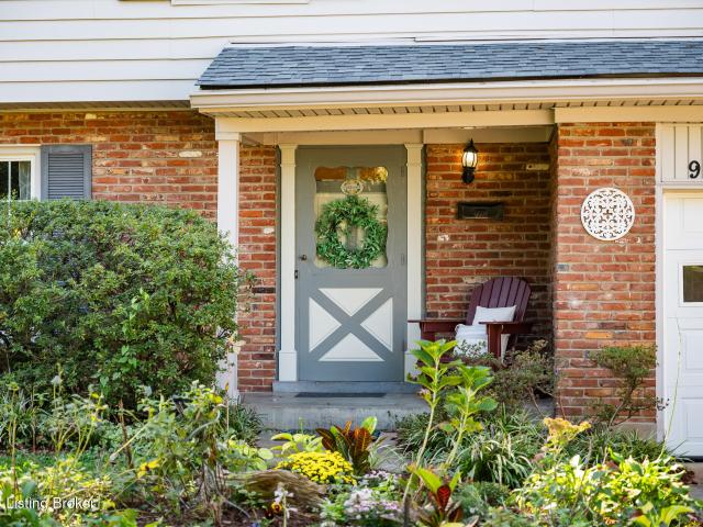 House for sale in Jeffersontown, Jefferson County