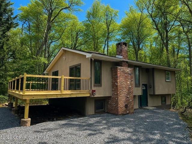 House for sale in Cresco, Pennsylvania