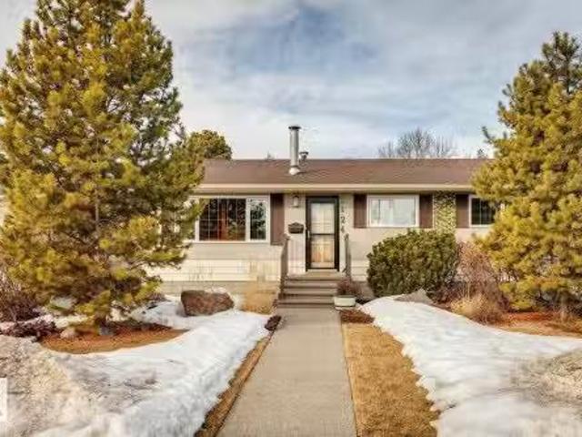 House for sale in Wedgewood, Alberta
