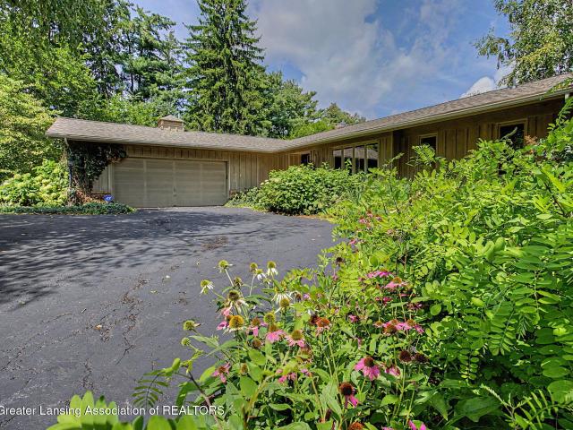 House for sale in Grand Ledge, Michigan
