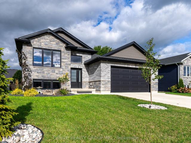 House for sale in Lambton Shores, Ontario