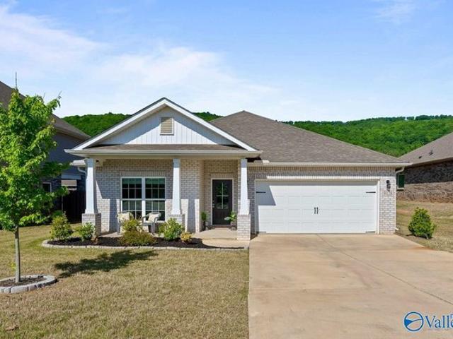 House for sale in Owens Cross Roads, Alabama