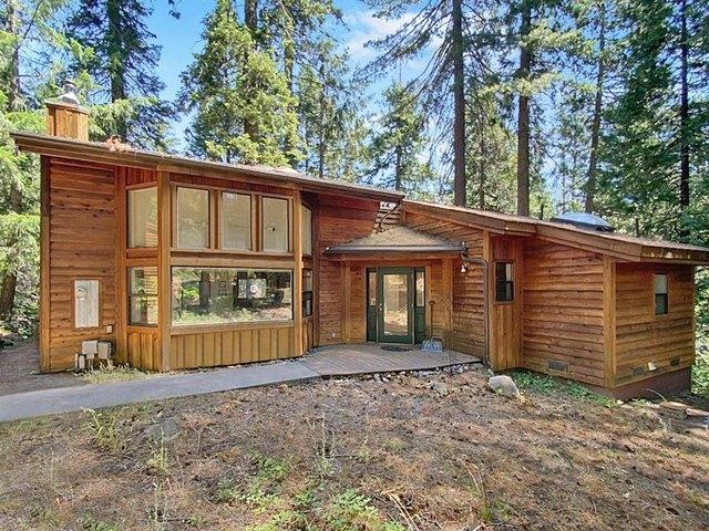 House for sale in Mount Shasta, Siskiyou County