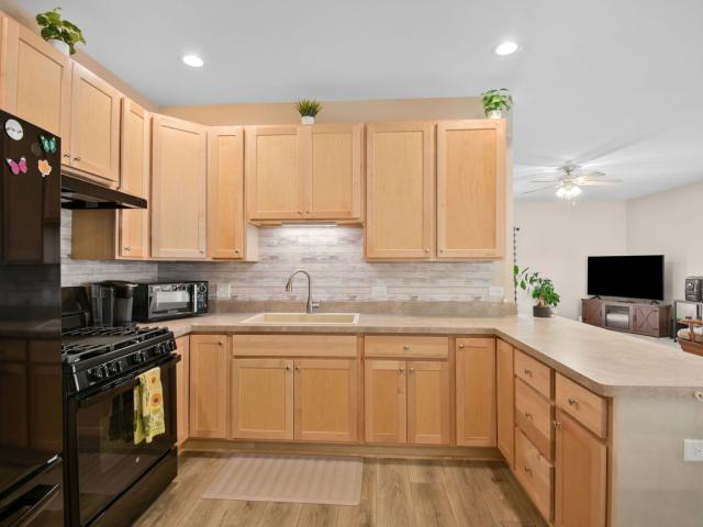 House for sale in Mchenry, Illinois