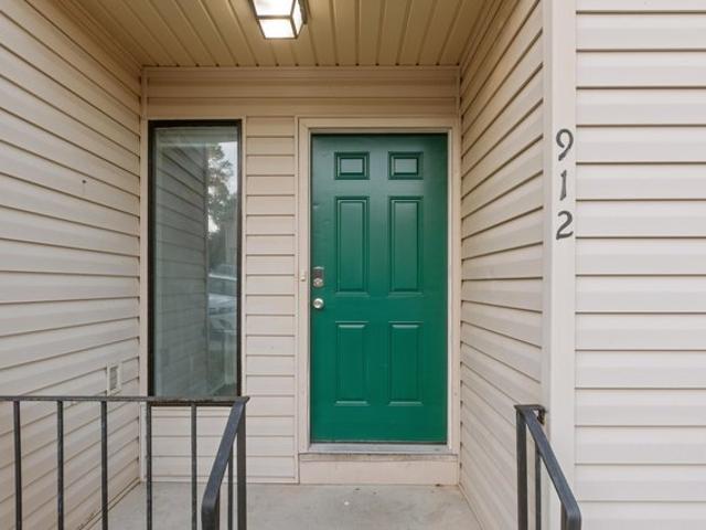 Townhouse for sale in Pensacola, Florida