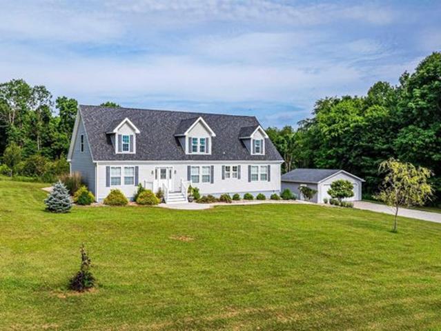 House for sale in Bruceton Mills, West Virginia