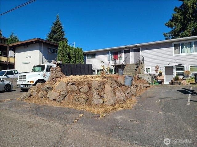 House for sale in Renton, Washington