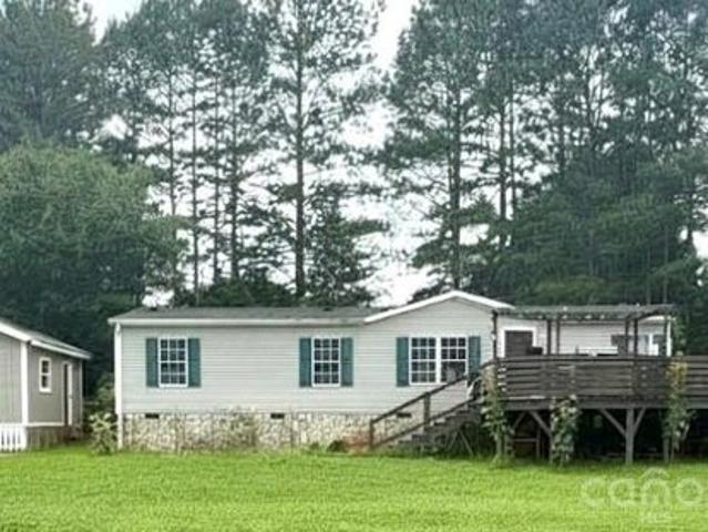 House for sale in Stanley, North Carolina