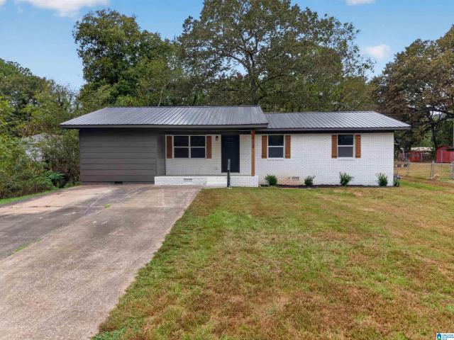 House for sale in Sara Lyn, Oxford