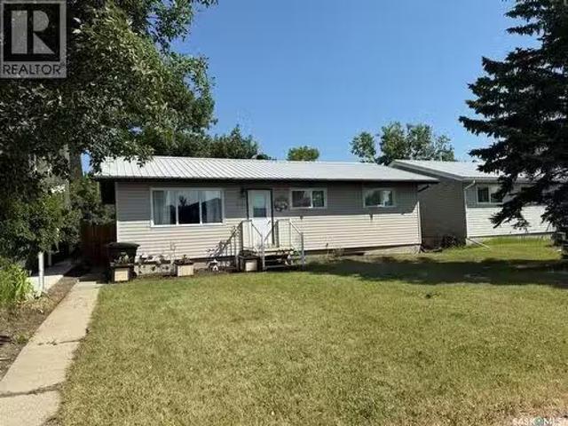 House for sale in Eston, Saskatchewan