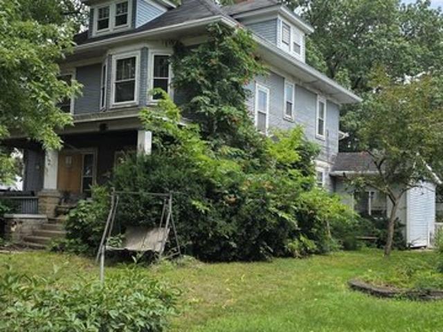 House for sale in Whiteside, Illinois