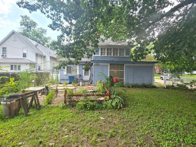 House for sale in Whiteside, Illinois