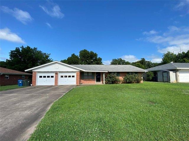 House for sale in Cushing, Oklahoma
