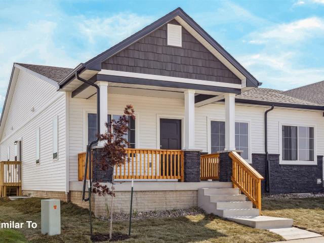 Condo for sale in Norwalk, Iowa