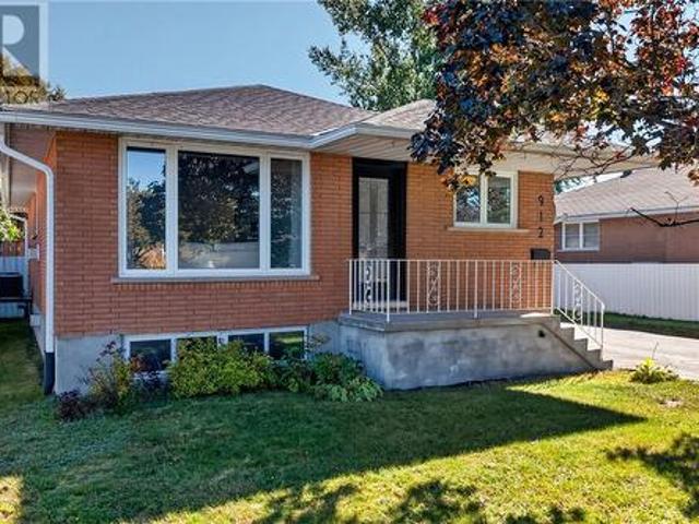 House for sale in Nickeldale, Greater Sudbury