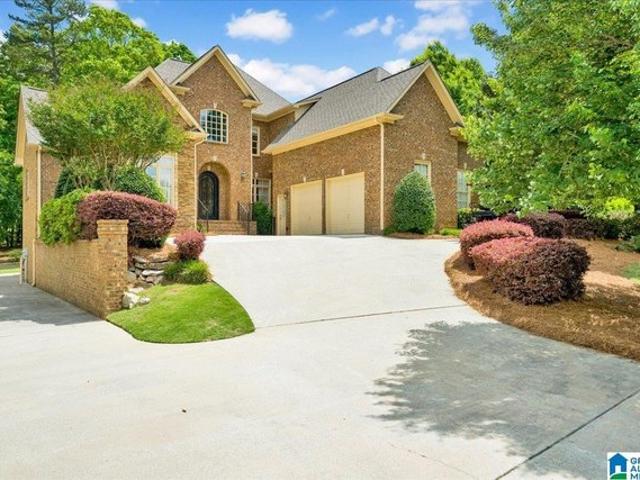 House for sale in Hoover, Alabama