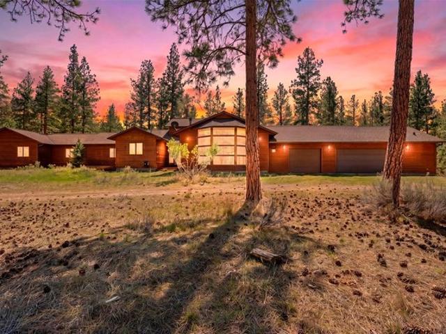 House for sale in Ravalli, Montana