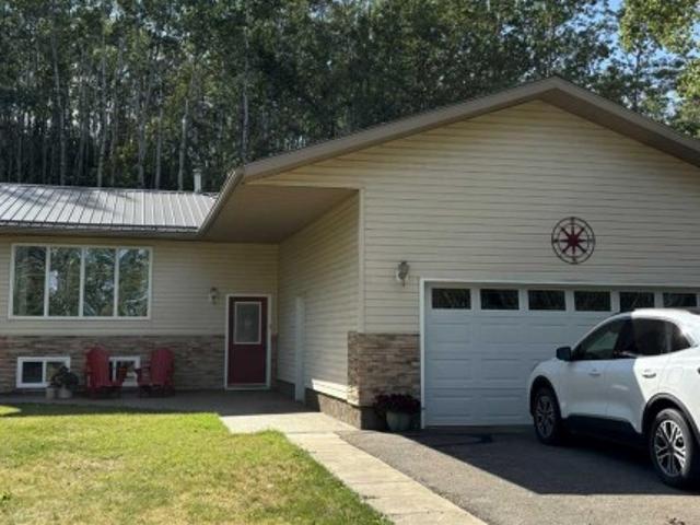 House for sale in Alberta