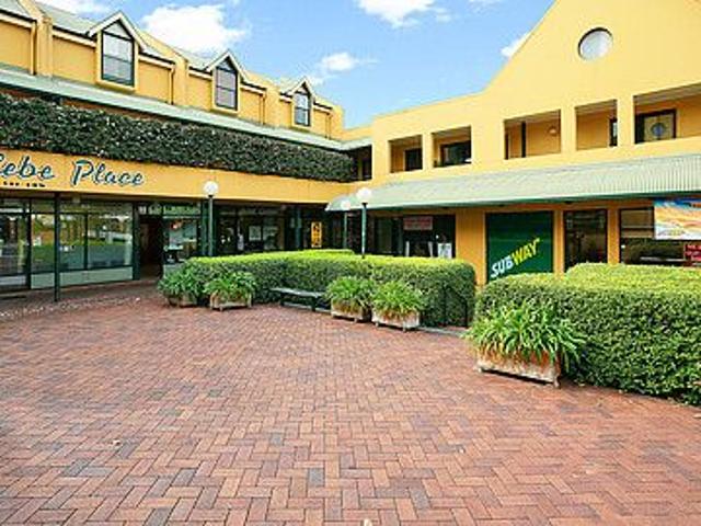House for sale in Glebe