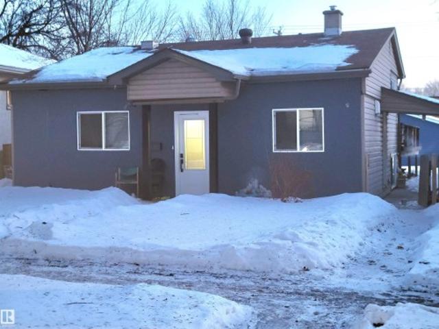 House for sale in Wedgewood, Alberta