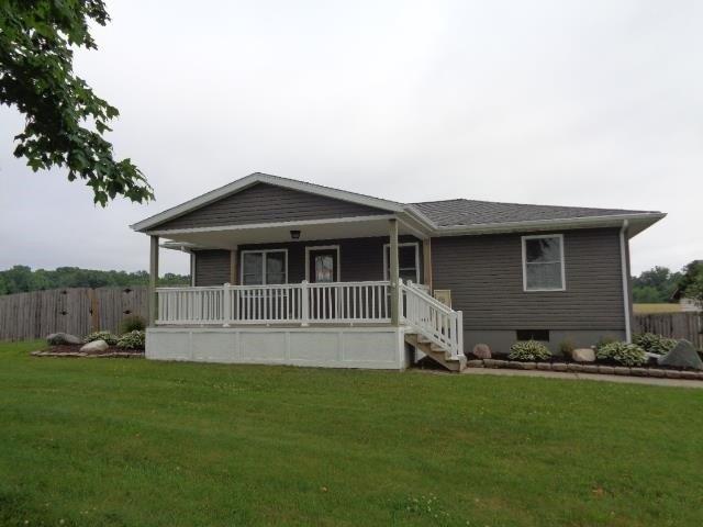 House for sale in Laotto, Indiana