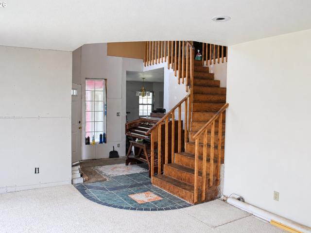 Townhouse for sale in Coos Bay, Coos County