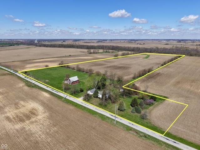 House for sale in Jamestown, Indiana