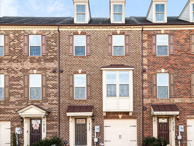 Townhouse for sale in Ijamsville, Maryland