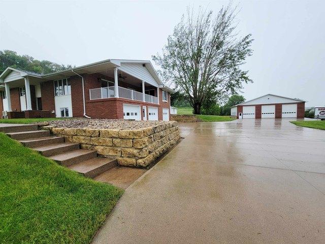 House for sale in Dubuque, Iowa