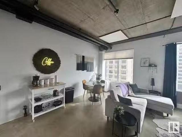 Condo for sale in Wedgewood, Alberta