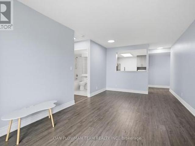 Condo for sale in Scarborough—Guildwood, Toronto