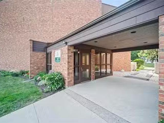 Condo for sale in East St. Paul, Manitoba