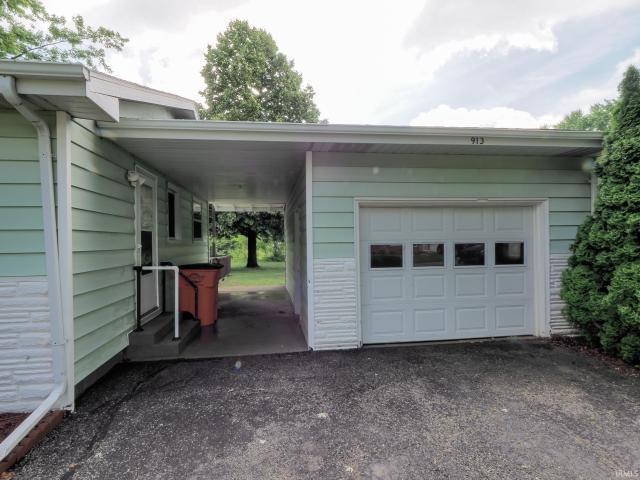 House for sale in Monticello, Indiana